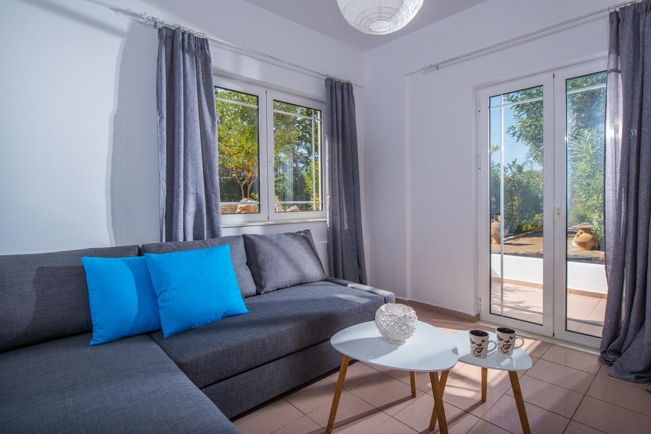 W Suites By Estia Sztalída Kültér fotó